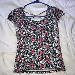 AEROPOSTALE Floral Fitted Shirt w Xing String Back